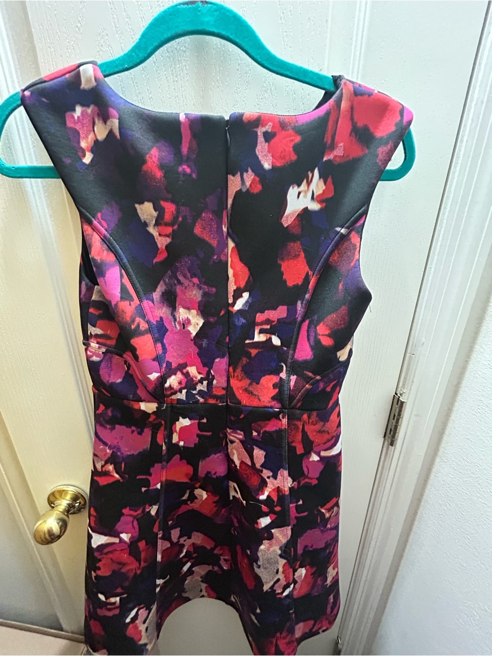 Cynthia Rowley Sleeveless Floral Print Flair Dress - Black/Purple/Pink